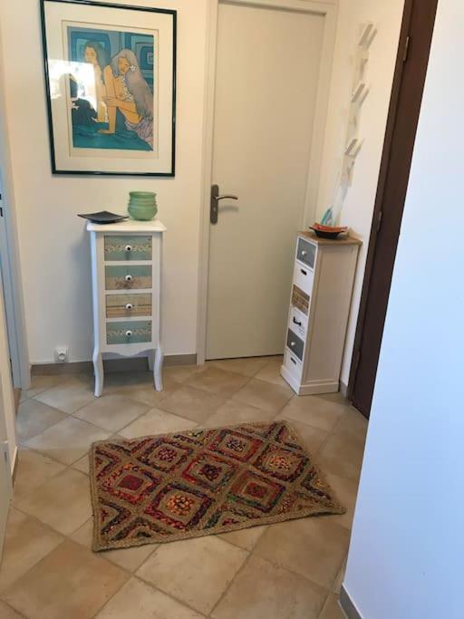 Tres Bel Appartement Climatise Terrasse Et Vue Mer Bandol Exteriör bild