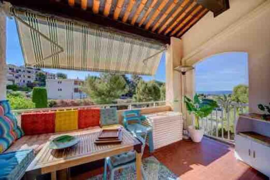 Tres Bel Appartement Climatise Terrasse Et Vue Mer Bandol Exteriör bild